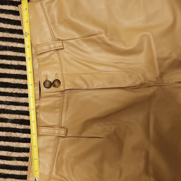 Zara Women's Brown Faux Leather Mom Fit Pants - Picture 6 of 9